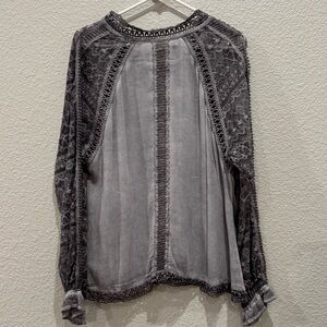 XCVI Gray Lace Boho Top